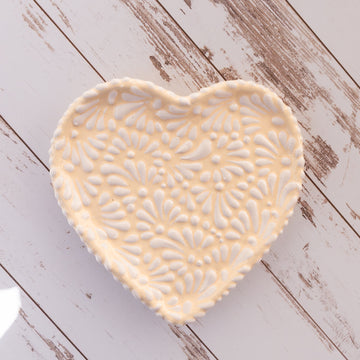 Cream Cloud - Heart Plate