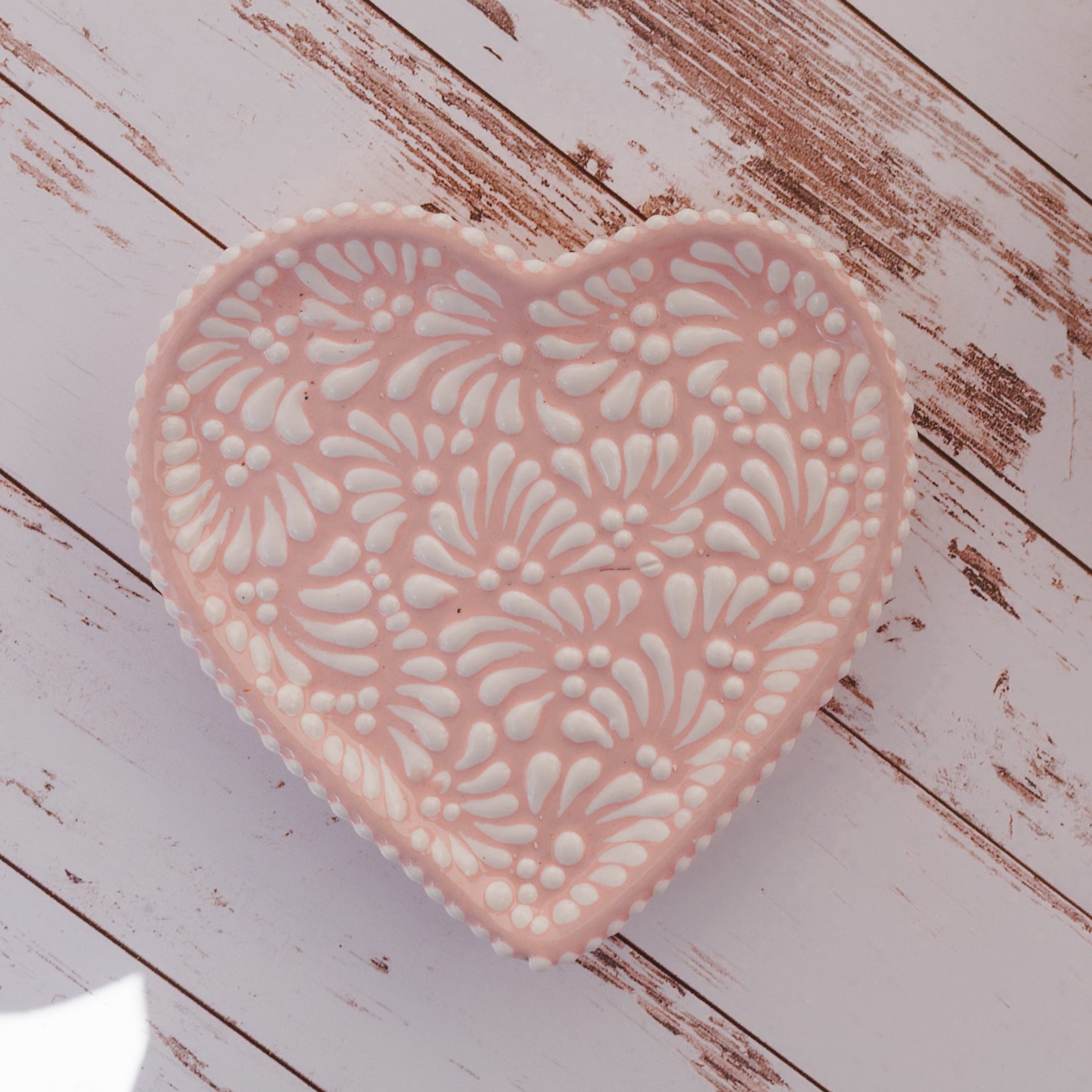 Sweet Roses - Heart Plate